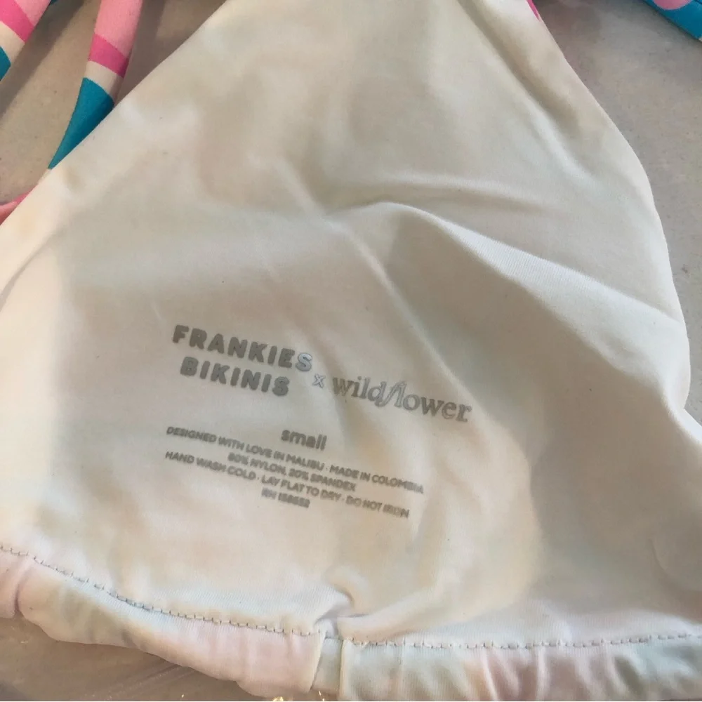 Frankie’s Bikinis Katarina Bottom and Triangle Top